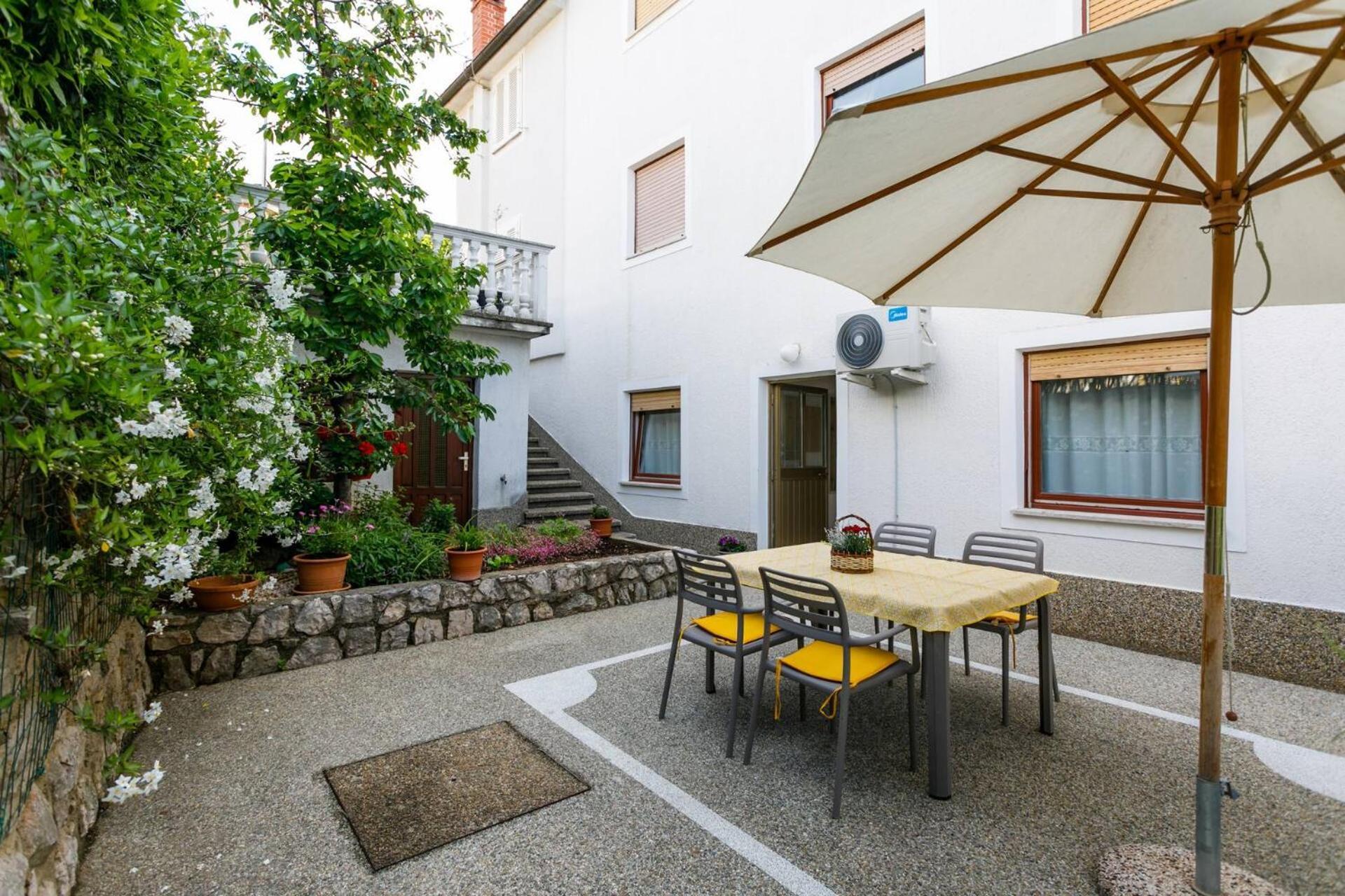 Apartments Paradiso Krk Town Εξωτερικό φωτογραφία